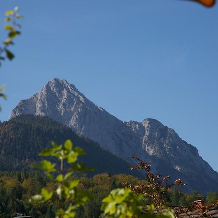Gaestehaus Laerchenhang Mittenwald Buitenkant foto