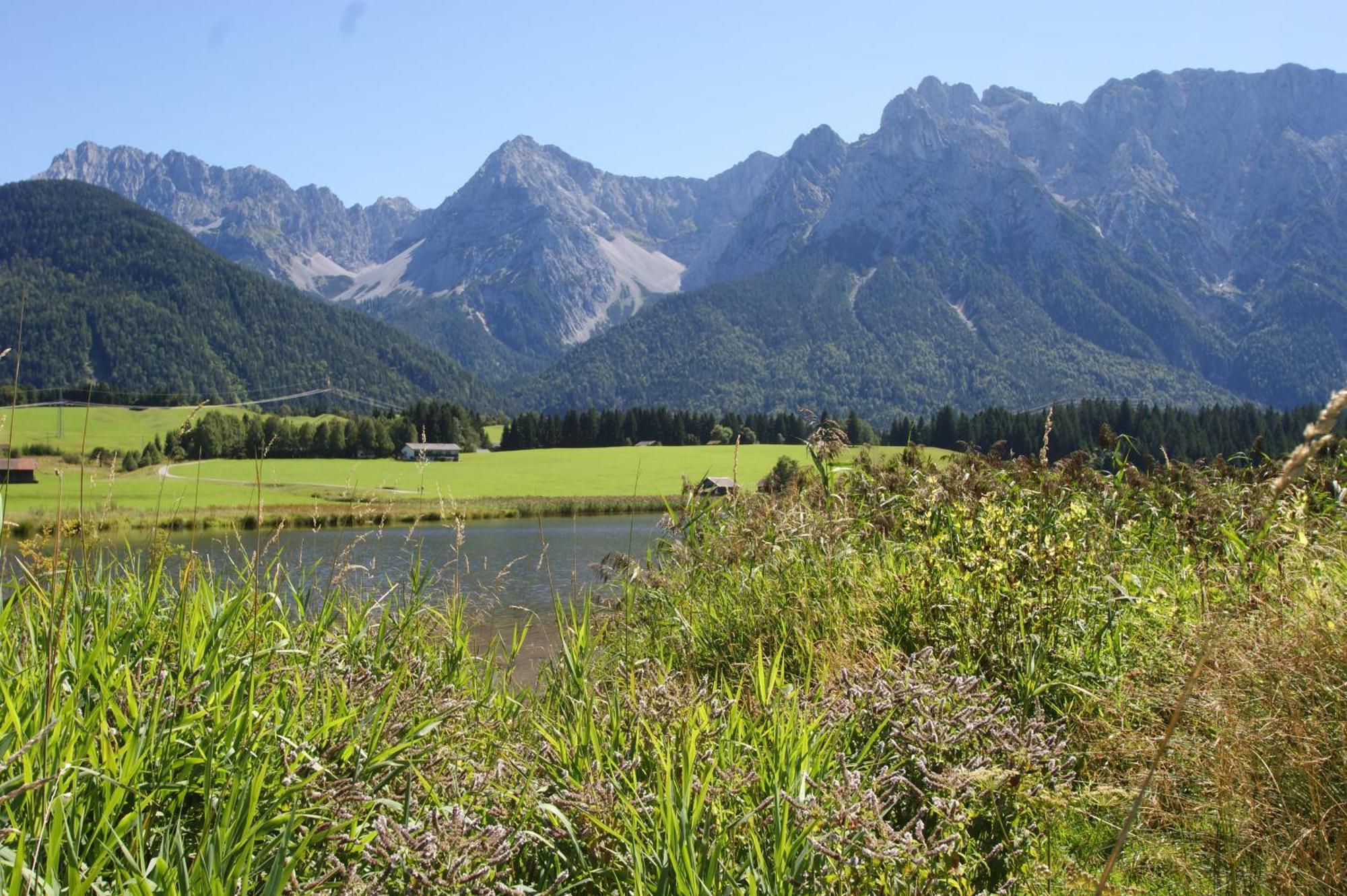 Gaestehaus Laerchenhang Mittenwald Buitenkant foto