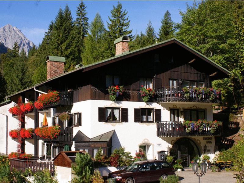 Gaestehaus Laerchenhang Mittenwald Buitenkant foto